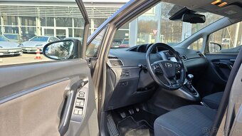 Toyota Verso 1.8 Valvematic Active Trend - 10