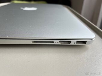 MacBook Pro Retina 13” (Late 2013) – 8 GB RAM, 250 GB SSD - 10
