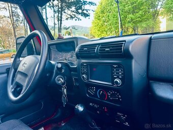 Jeep Wrangler TJ 2.4 benzín - 10