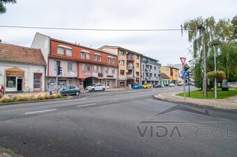 Prenájom nebytového priestoru v centre Senca - 10