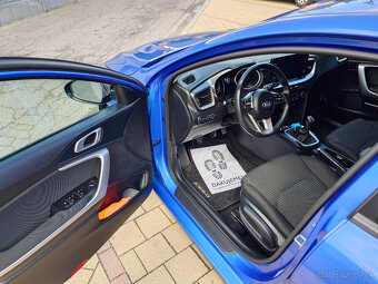 Kia Ceed SW 1.5 T-GDi - 10