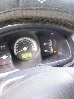 Kia Sportage 2li 103 kw - 10