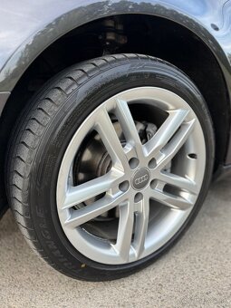 AUDI A4 B8 AVANT 2.0 TDI CR - 10