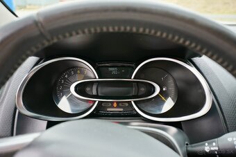 Renault Clio - 10