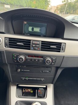 BMW 320i touring 2006 - 10
