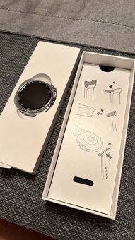 Samsung S25 Ultra Samsung Watch 8 Classic - 10