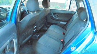 SKODA FABIA COMBI 1.2TSi 63KW benzin MAX-vybava R.V.2014/9 - 10