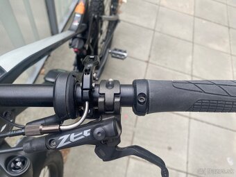 Predám ebike Univega RENEGADE S 5.5 ALPINE, veľkosť L (45cm) - 10