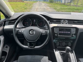 Volkswagen Passat B8 2.0 TDI r.v. 2015 - 10