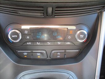 FORD KUGA 2,0 TDCi 110kw 4x4 CZauto 1maj DPH 2016 - 10