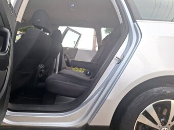 Volkswagen Passat 2.0 Tdi R.v.2010 - 10