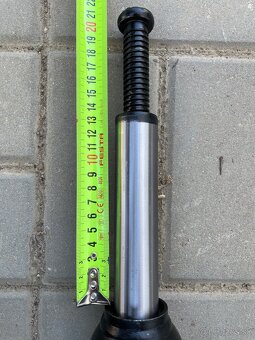 Predám nový hydraulicky zdvihák - 10