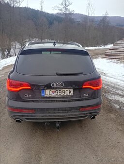 Audi Q7 - 10