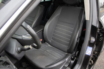 Renault Laguna Grandtour Grand 2.0 dCi 4control - 10