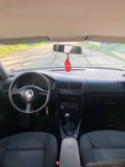 Golf 4 - 10
