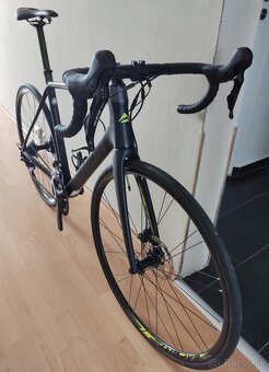 Cestny karbonovy bicykel Merida Scultura 4000 Disc - 10