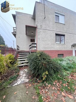 PRIESTRANNÝ 7-IZBOVÝ RODINNÝ DOM S VEĽKÝM POZEMKOM V DLHEJ N - 10