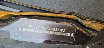 Predam skoda Karoq 1.5tsi 110kw AT Style - 10