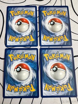Pokemon karty - 10