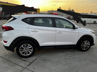 Predám Hyundai Tucson 4×4 1,6 T-GDI benzín automat 1.maj - 10