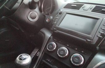 Mazda 6 2.2 D 2011 predám ZADNÉ SVETLO, DVERE, MOTOR R2AA - 10