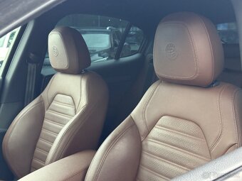 Alfa Romeo Stelvio Veloce 2.0 280 koní - 10