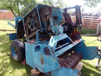 Zetor 5211 + vela prislusenstva - 10