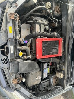Mitsubishi Outlander 2.0 Turbo - 10