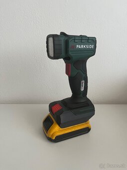 Predam adapter z Dewalt baterie na Parkside x20team náradie - 10