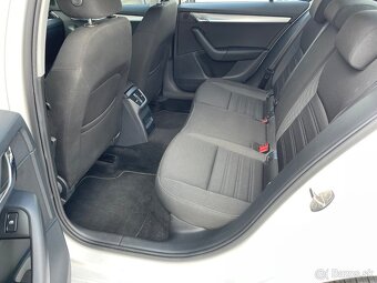 Škoda Octavia 2.0 TSI Ambition s DSG - 10
