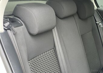 Volkswagen Golf 1.6TDi 77kw NAVI ALU odp.DPH nafta manuál - 10