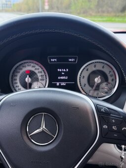 Mercedes-Benz A 180 1.6 (90 kW) / 2013 / 64 052 km - 10