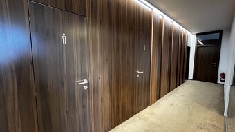 Prenájom kancelárií v historickej budove v centre Bratislavy - 10