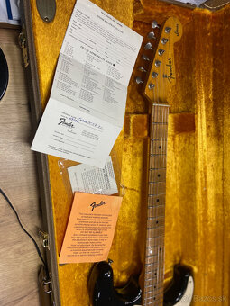 Fender Stratocaster JV57 1982 - 10