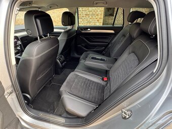 Volkswagen Passat Variant model 2021 - 10