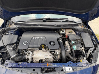 Opel Astra Sport Tourer J 1.6CDTI - 10