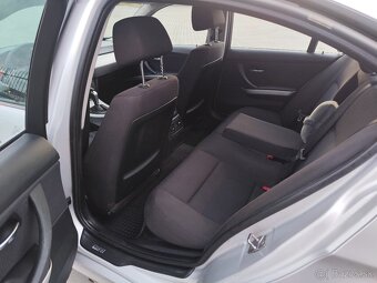 BMW 3 / E90 / 318d / r.v. 2010 / automatická prevodovka - 10