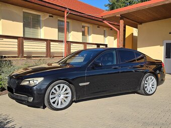 BMW Rad 7 740d - 10