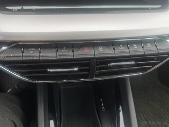 Škoda Octavia Combi 2.0 TDI 6M Style 2023 51TKM - - 10