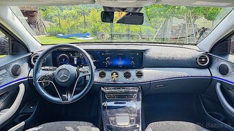 Mercedes-Benz E trieda Kombi 300 T d Avantgarde 4Matic 7-m - 10