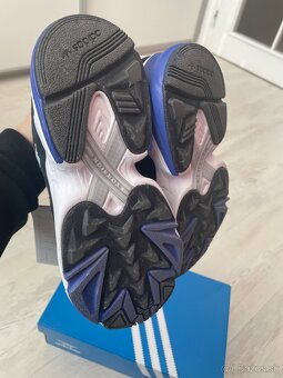 Adidas originals Falcon - 10