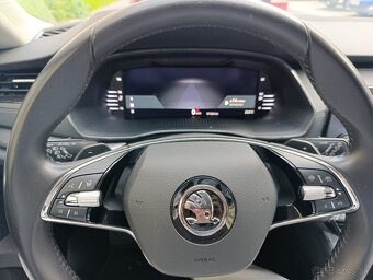 Škoda Octavia Combi 2.0 TDI 110KW DSG - 10