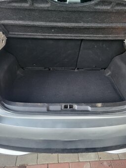 Peugeot 207 - 10