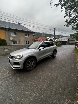 Vw touareg 3.0 tdi r-line - 10