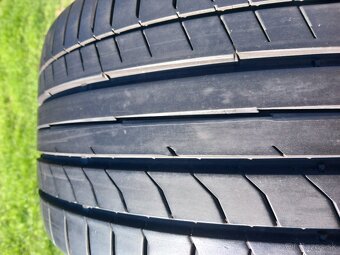 245/35 r18 letne pneumatiky - 10