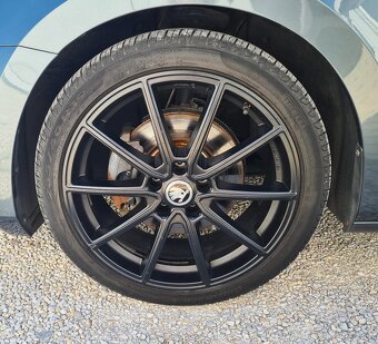 ŠKODA SUPERB COMBI 2.0 TDI SCR SPORTLINE 4X4 DSG - 10
