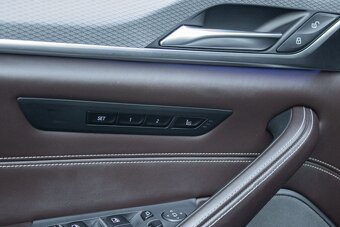 BMW m550i G30 340kW - 10