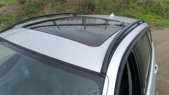 320i - 10