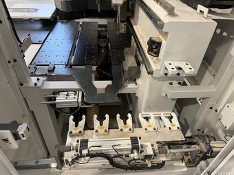 CNC vŕtací/frézovací drevoobrábací stroj - 10
