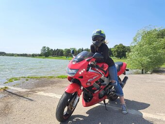 Honda VTR 1000 - 10
